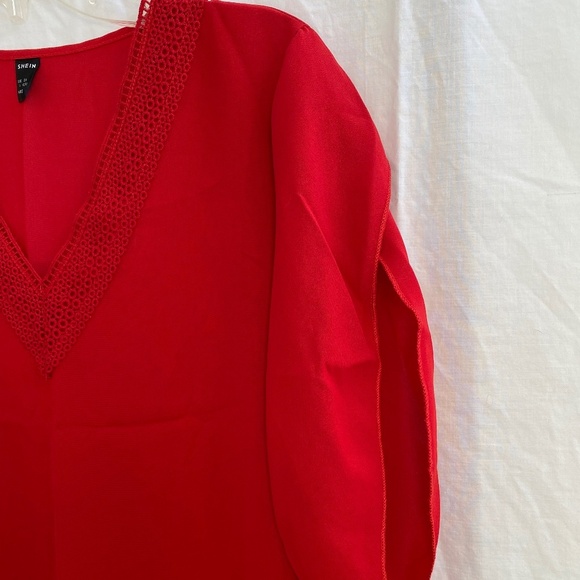 Blouse/Top Size: Large 8/10 (NWOT) - Picture 7 of 9